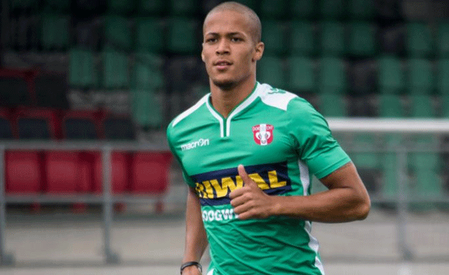 Ekong, Bursaspor’a veda etti