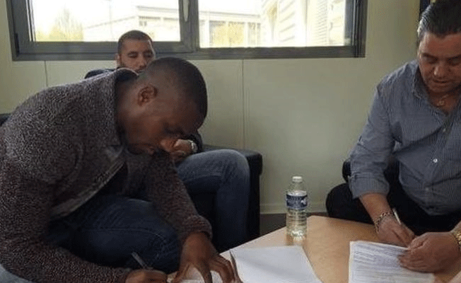 Lionel Carole Strasbourg ile resmi sözleşme imzaladı