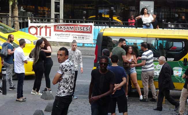 Beyoğlu’nda arap turistler ortalığı savaş alanına çevirdi