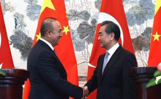 Çavuşoğlu, Çin Dışişleri Bakanı ile görüştü