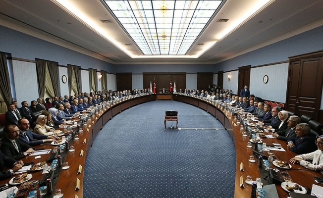 AKP'de yeni MYK belli oldu, parti sözcülüğüne o isim getirildi