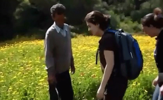Pelin Batu'dan çiftçiye güldüren soru