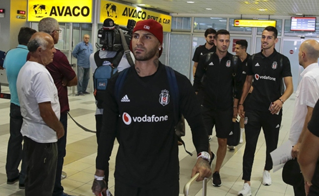 Beşiktaş kafilesi Sırbistan'da