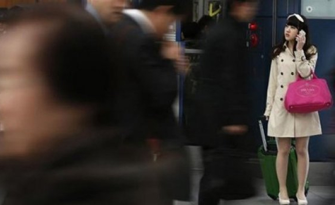 İşe gitmemek için kendisini bıçakladı
