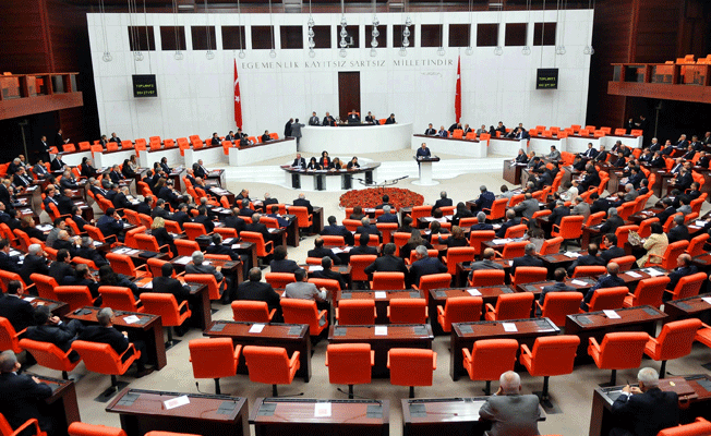 Eski vekil Ertürk hayatını kaybetti