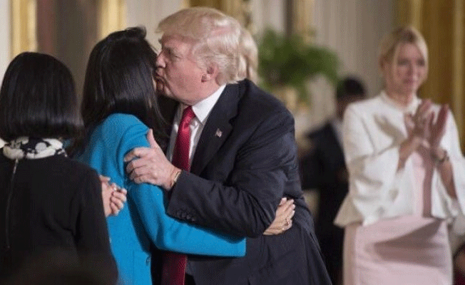 Trump ilişkisi olan iki kadına ödemeyi kendi cebinden yaptığını itiraf etti