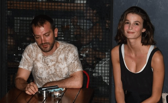 Büşra Develi, Burak Deniz'e misilleme yaptı