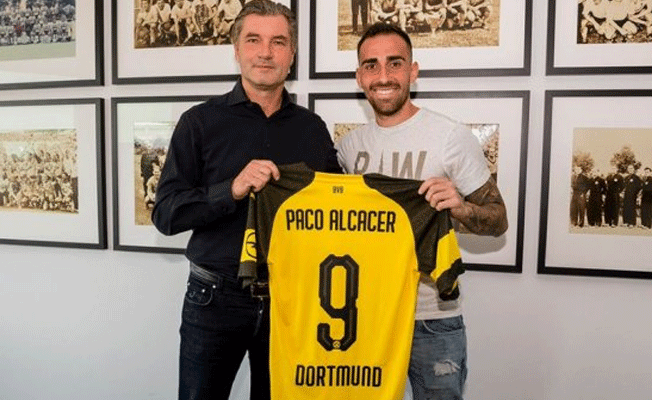 Borussia Dortmund, Barcelona'dan Alcacer'i kiraladı