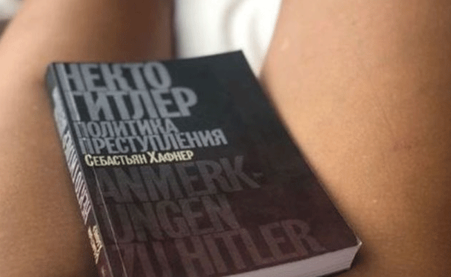 Putin'in rakibinden çıplak paylaşım