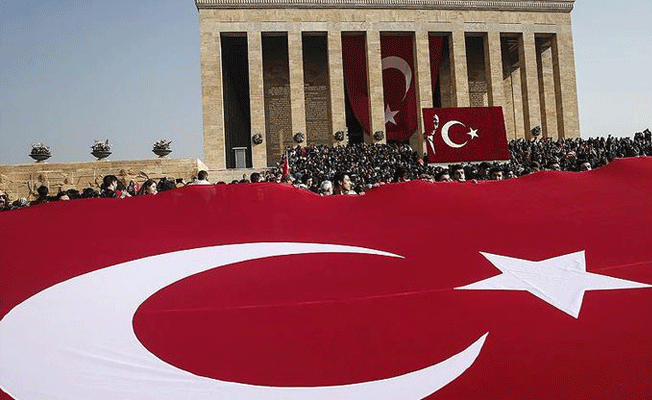 Devletin zirvesi Anıtkabir'de