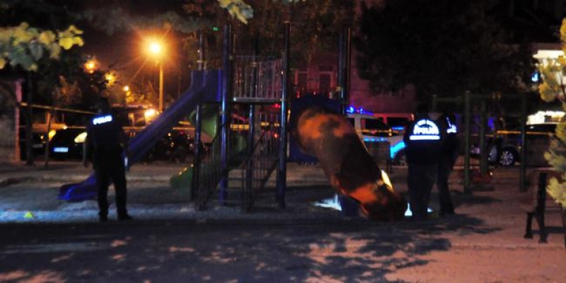 Çocuk parkına ateş açıldı: 2'si çocuk 3 yaralı