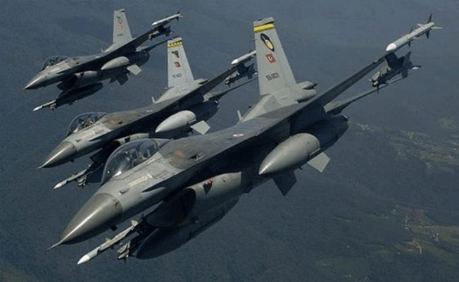 Hakkari'de 2 terörist güvenlik güçleri tarafından öldürüldü