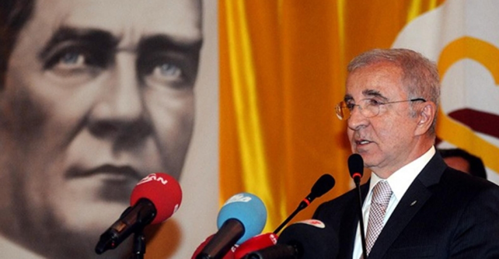 Ünal Aysal geri mi dönüyor ?