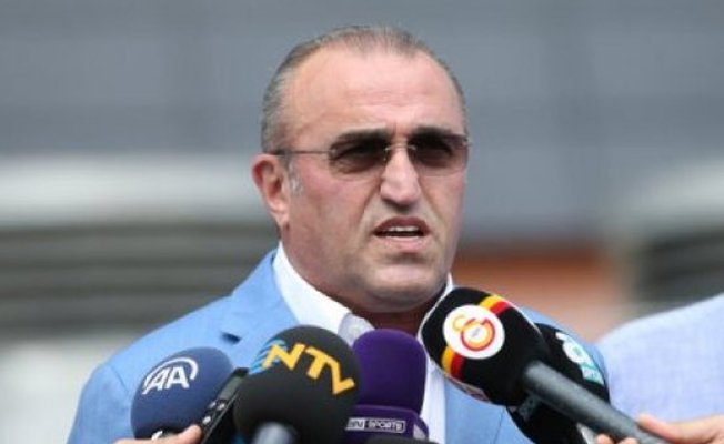 Galatasaray'dan resmi açıklama geldi! Forvet neden alınmadı?