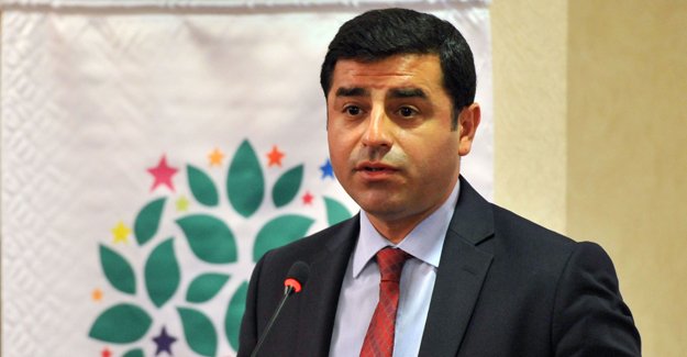 'Türkiye çatışmadan yana değiliz desin bakalım PKK tek bir kurşun sıkabiliyor mu?'