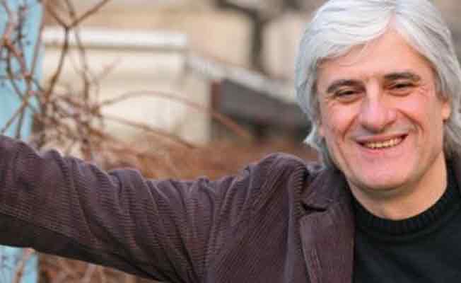 Tayfun Atay, Cumhuriyet'e veda etti