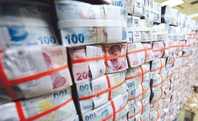 Hazine 3,3 milyar lira borçlandı