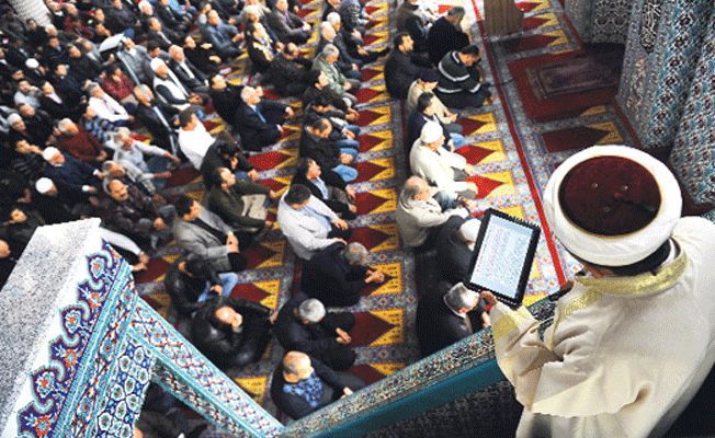 'Sosyal medya camiden daha etkili'