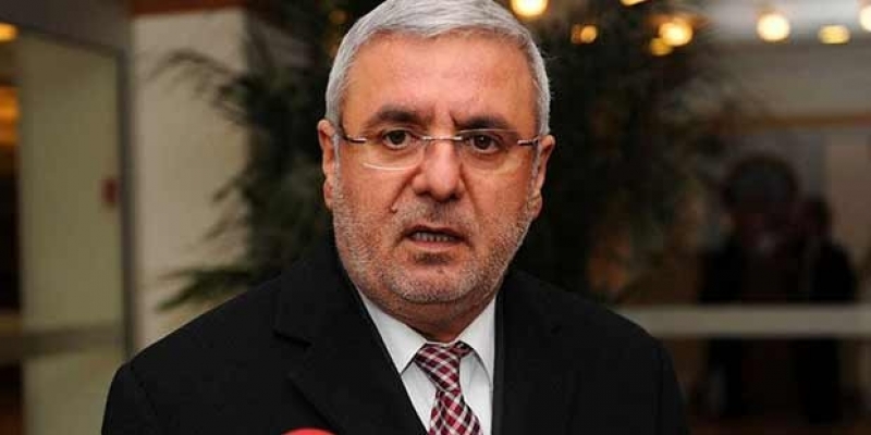 AKP'li Metiner: 3 dönem milletvekiliydim, Meclis'te israf had safhadaydı
