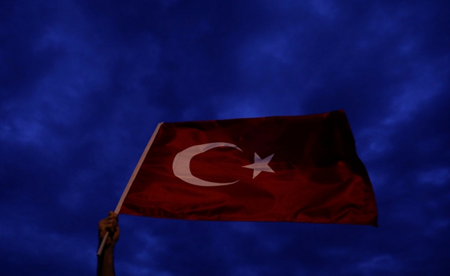 Türk vatandaşlığına geçiş ucuzladı