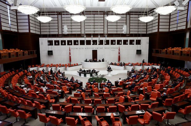 Meclis'te dokunulmazlık bilmecesi