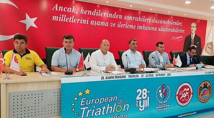 Triatlon Avrupa Kupası müsabakaları Alanya'da başladı