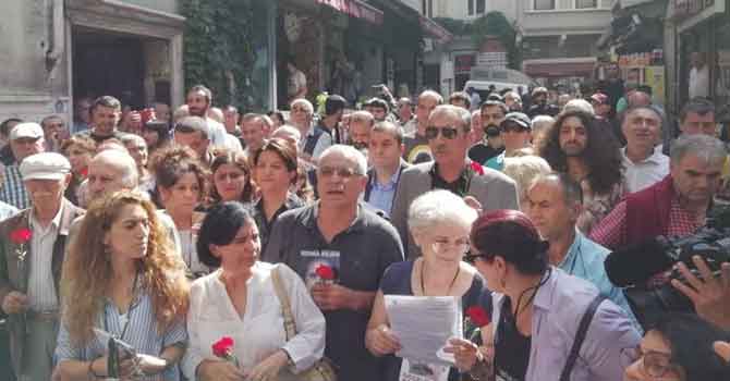 Cumartesi Anneleri'ne yine yasak