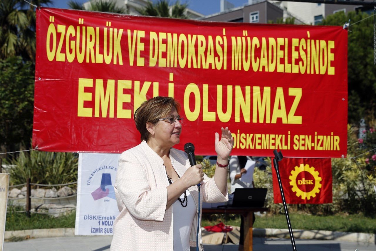 CHP'li Pekdaş: Kul değil Yurttaş olmalıyız