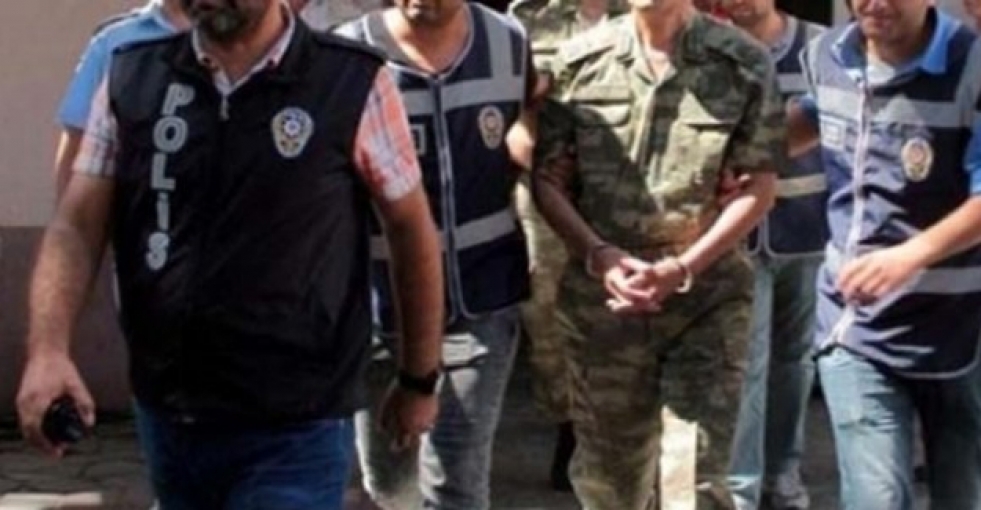 6 rütbeli asker gözaltına alındı