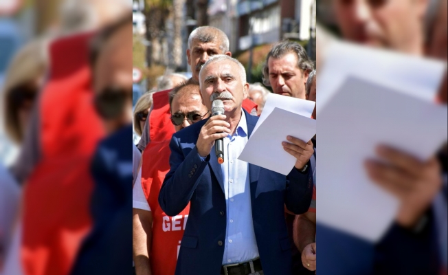 İzmir'de işçilerden yarım gün iş bırakma eylemi!