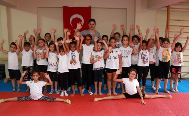 Karabağlar'da yaz spor okullarında muhteşem final