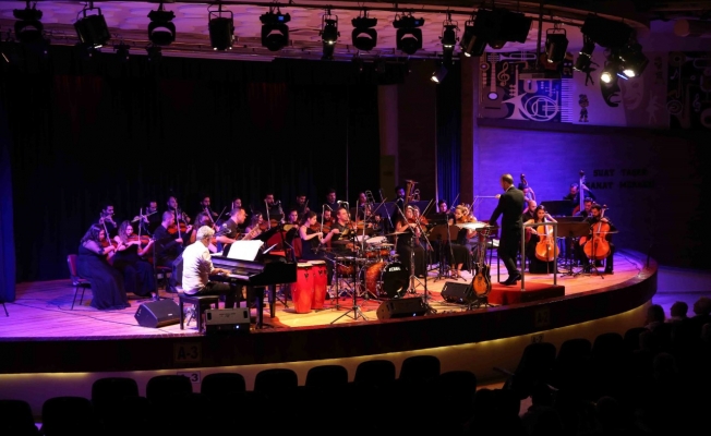 Karşıyaka’da müzik şöleni