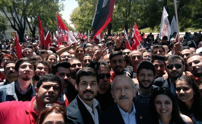 CHP'den genç seçmen açılımı