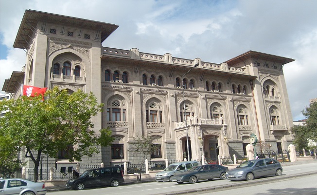 Ziraat Bankası çalışanları gözaltına alındı