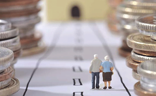 Emeklilikte yaşa takılanlarla ilgili önemli açıklama