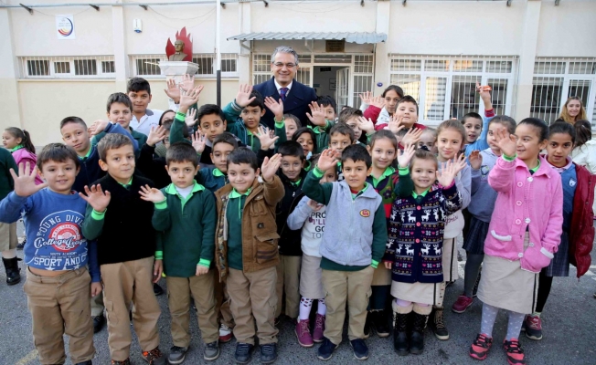 Karşıyaka Belediyesi’nden bin öğrenciye burs