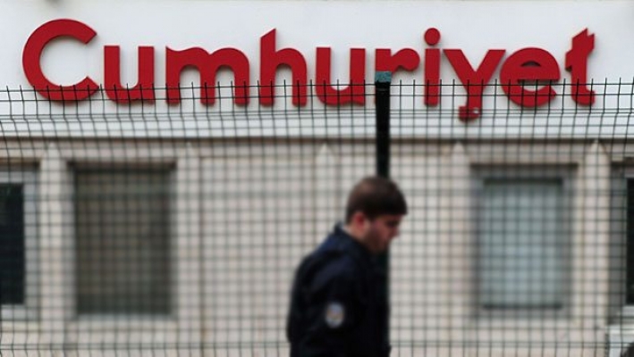 Cumhuriyet gazetesine şüpheli kurşun