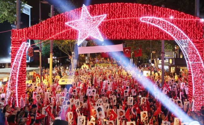 Cumhuriyet Bayramı'nı sildiler!