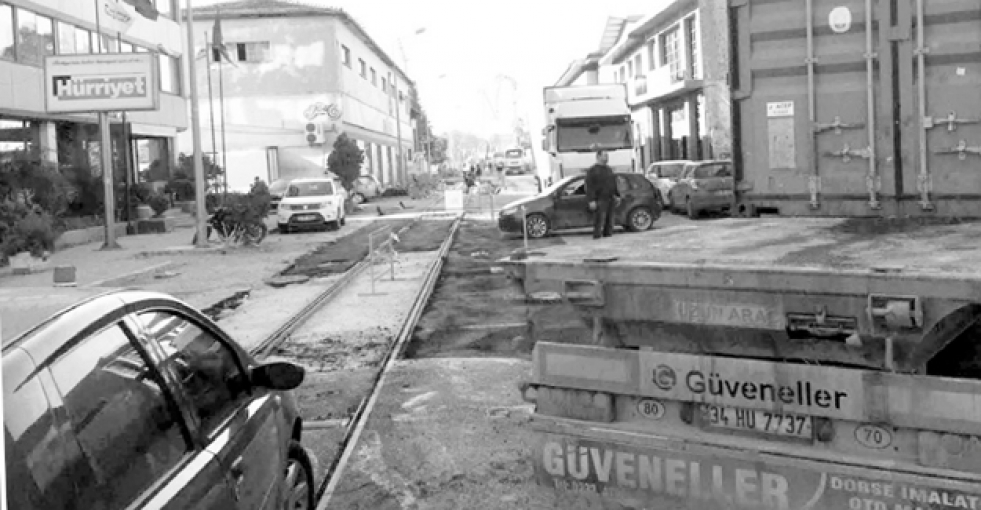 İzmir'de tramvay işkencesi bitmiyor