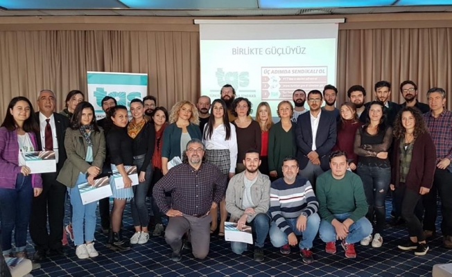 İzmirli gazetecilere ''Yeni Medya Eğitimi'' verildi