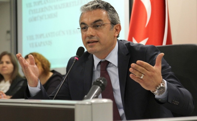 CHP'li Akpınar: Sus bir dakika! Ben söz verince konuş