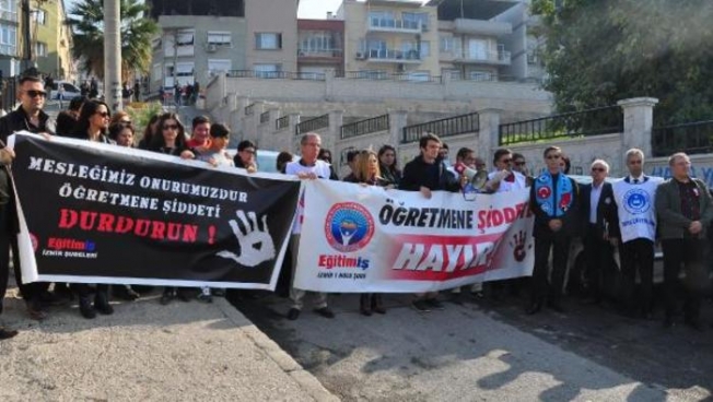 İzmir'de anne sınıfta dehşet yaşattı