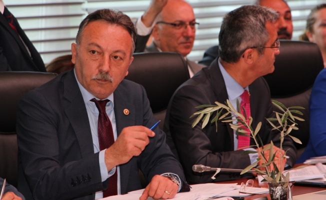 CHP'li Bayır: Siyasi partilerin bir arka bahçesi olamazlar