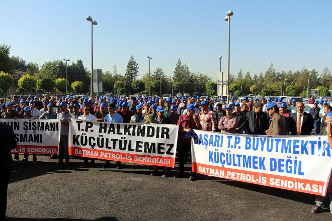 Batman'da yüzlerce petrol işçisi iş bıraktı