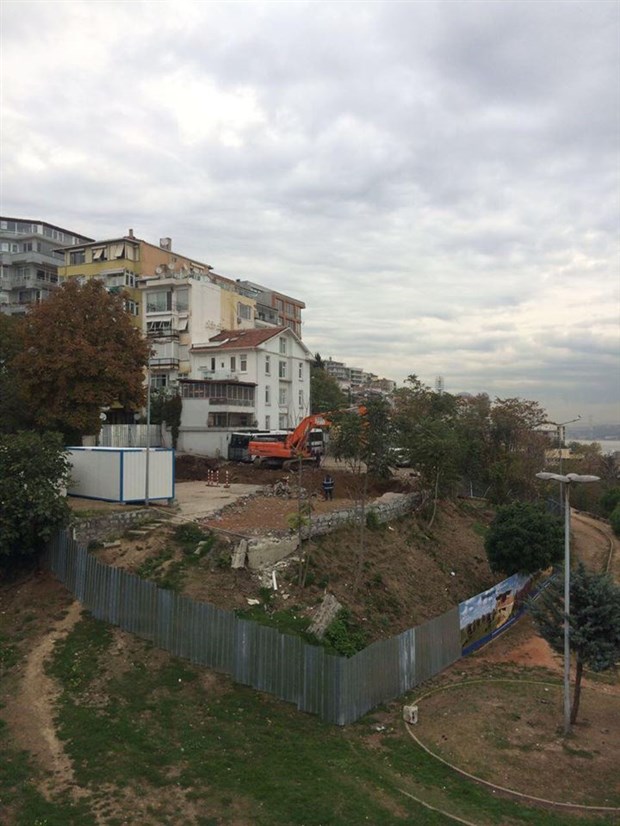 İBB 'sosyal tesis' kazısına izinsiz olarak yine başladı