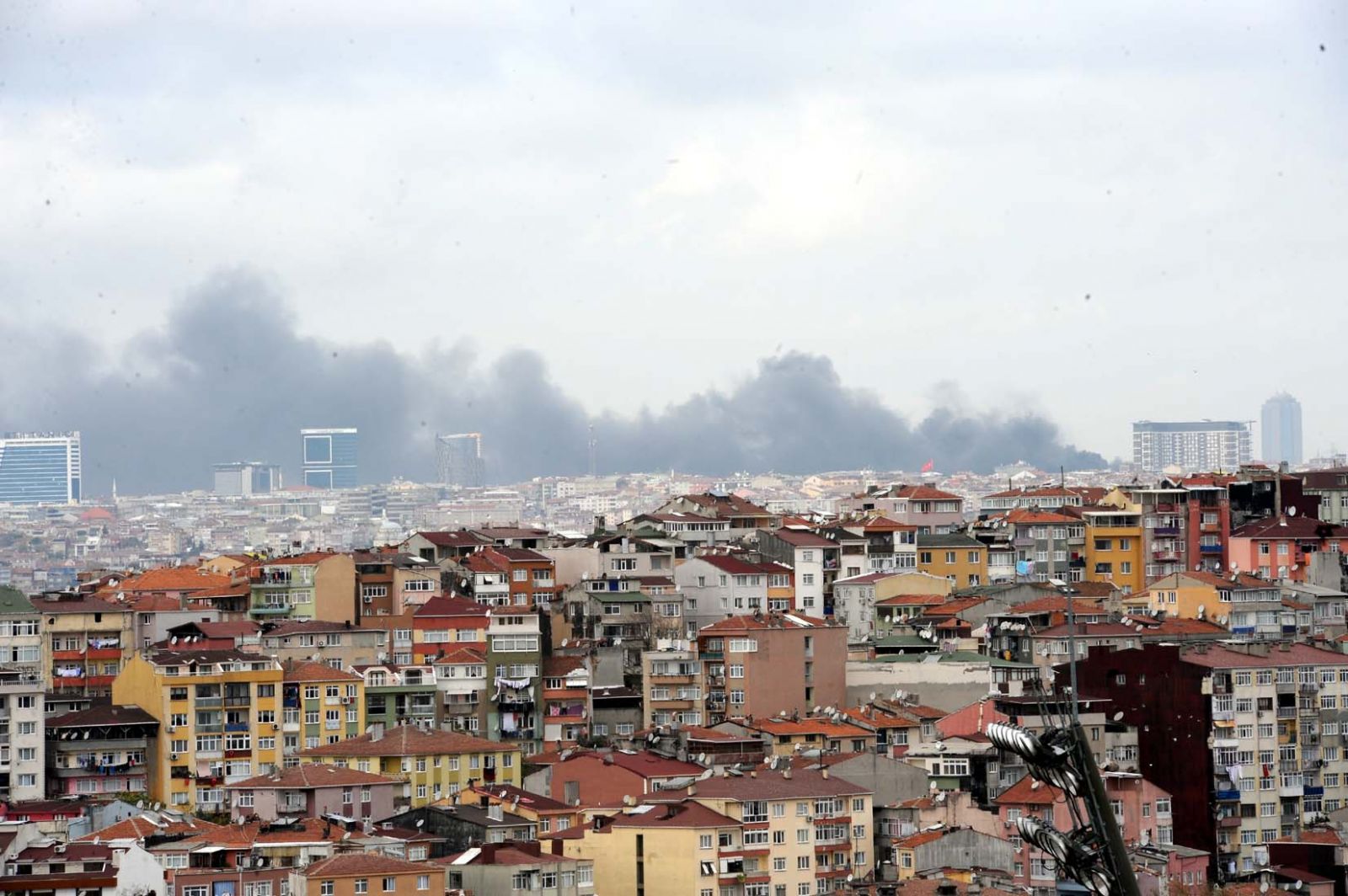 Bayrampaşa'da korkutan yangın