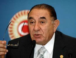 Uzmanlar YURT'a konuştu: Türkiye bir ekonomik krizin eşiğinde mi?