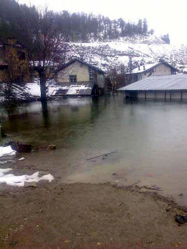 HES bir köyü sular altında bıraktı