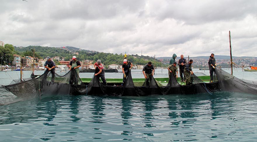 'Benİstanbul' karelerinde şehir telaşı...