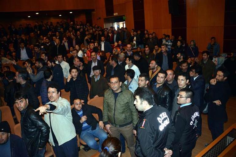 İş kurasında torpil çıktı, ortalık karıştı